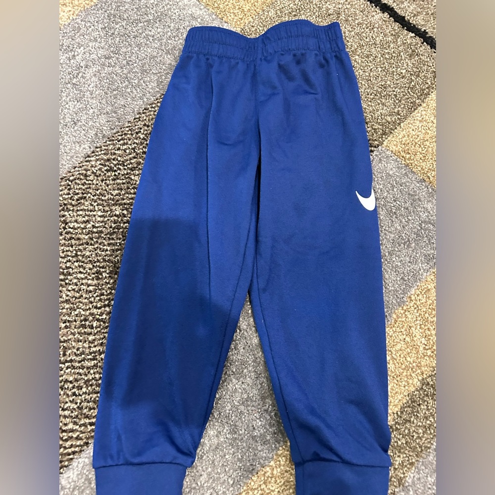 Nike joggers